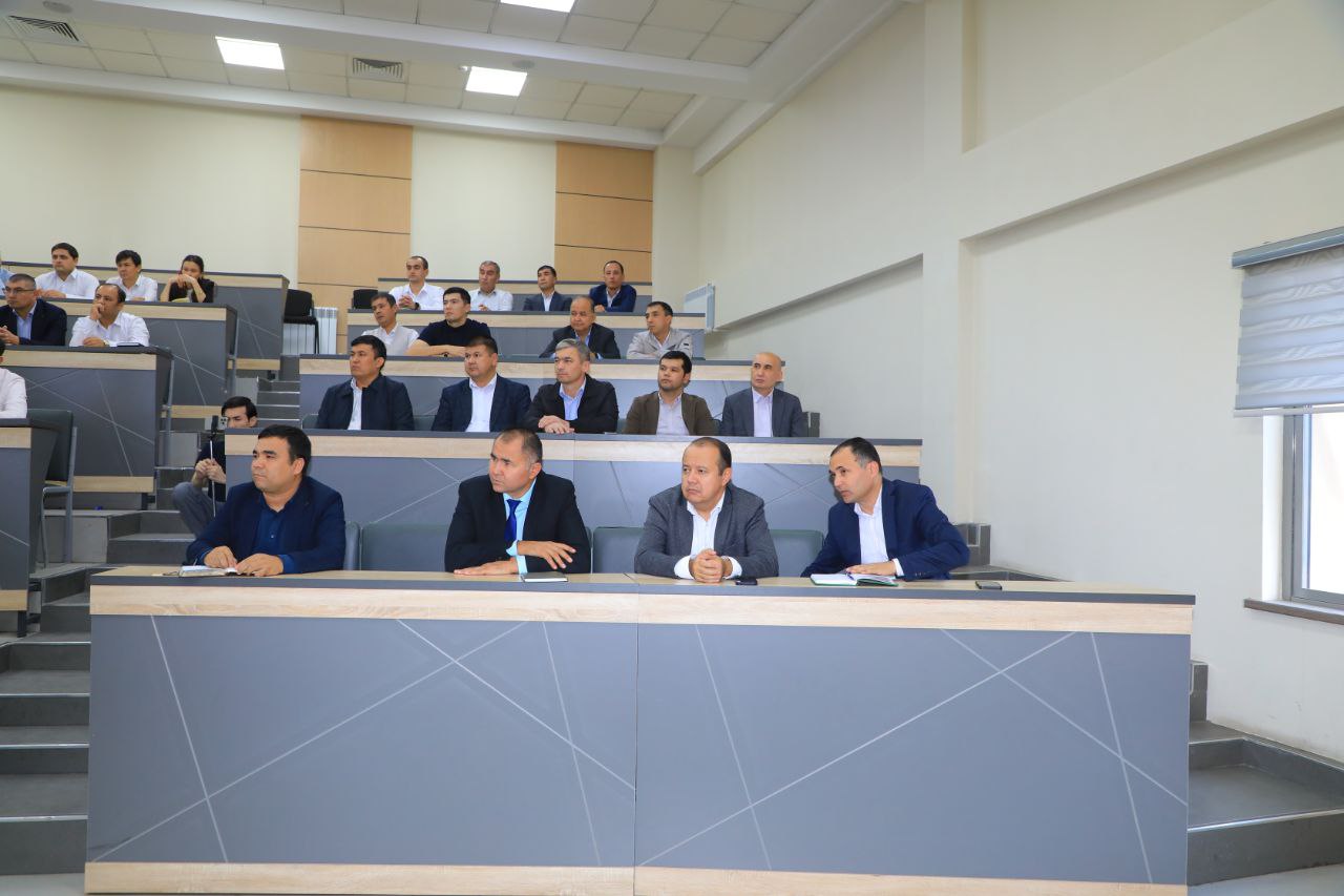 Prezident farmoni mazmuni universitet jamoasiga yetkazildi